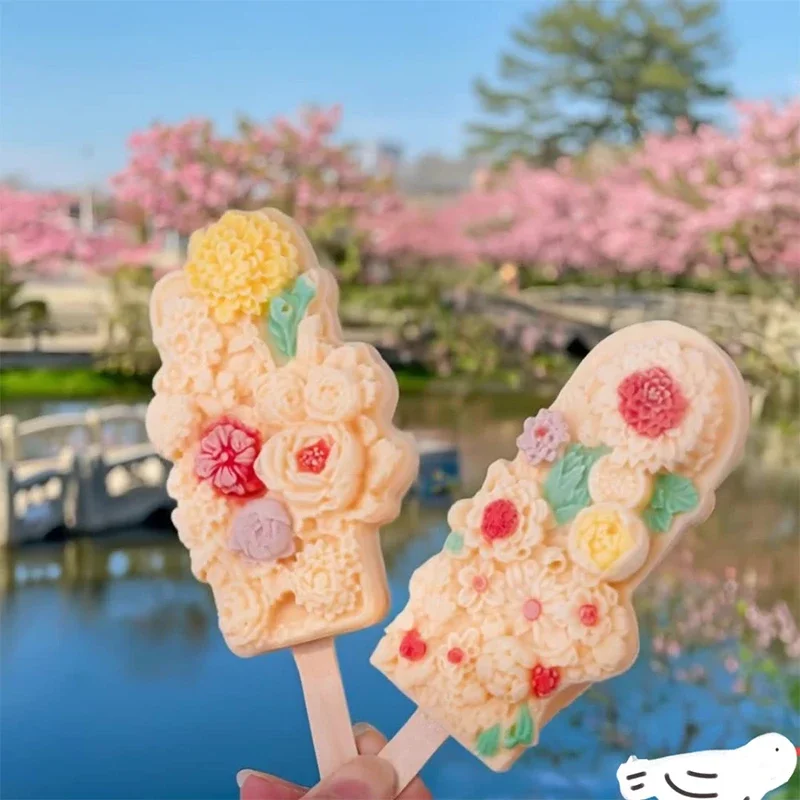Moules à sucettes de fleurs en silicone – Design floral époustouflant, libération facile pour friandises glacées faites maison 1