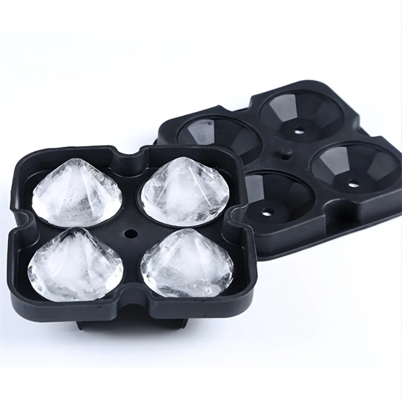 Créez des glaçons uniques en forme de diamant à la maison avec ce moule de plateau à glaçons DIY! 5